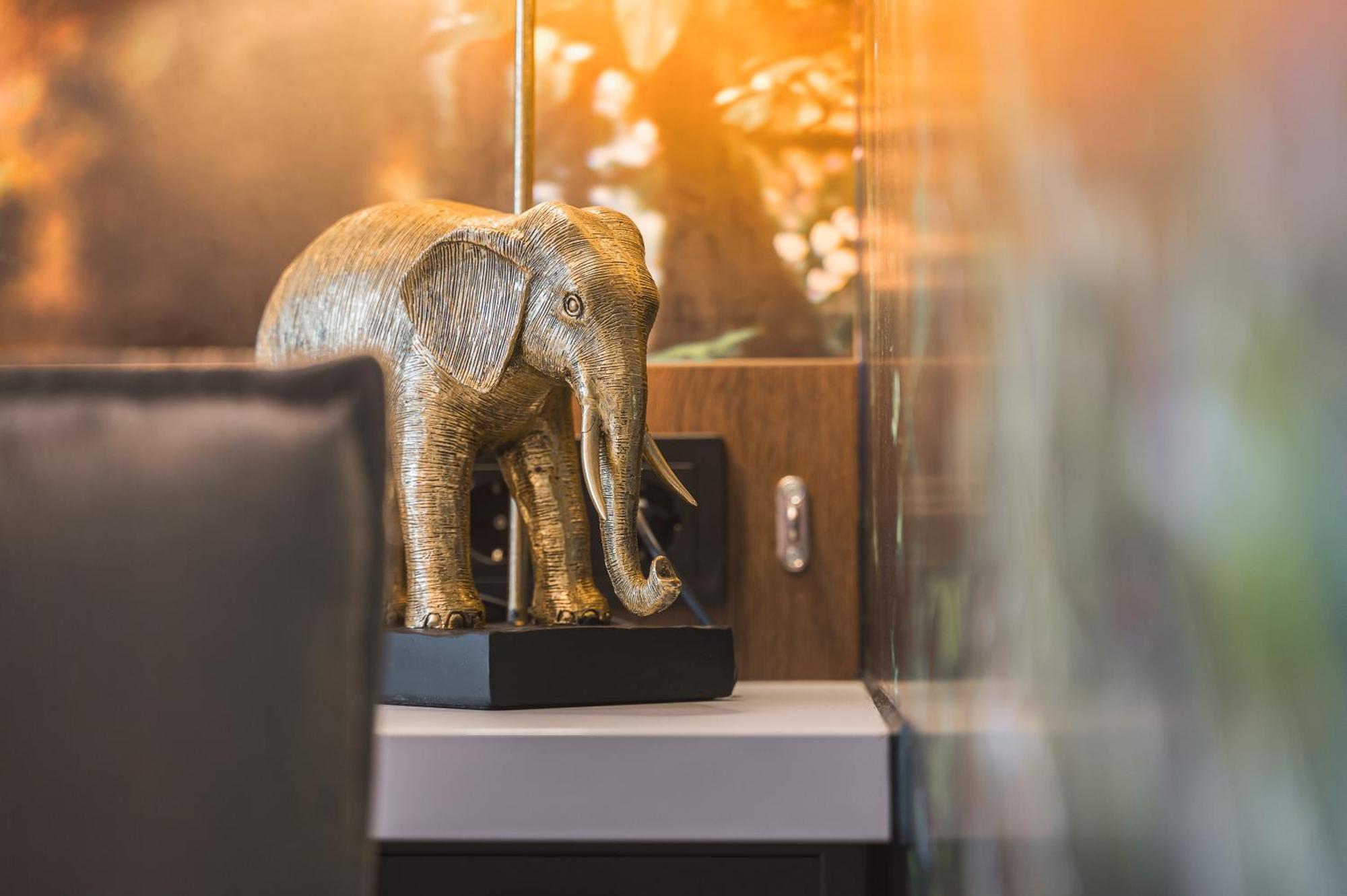 Jungle No5 Boutique Hotel - Stuttgart City-Center 외부 사진