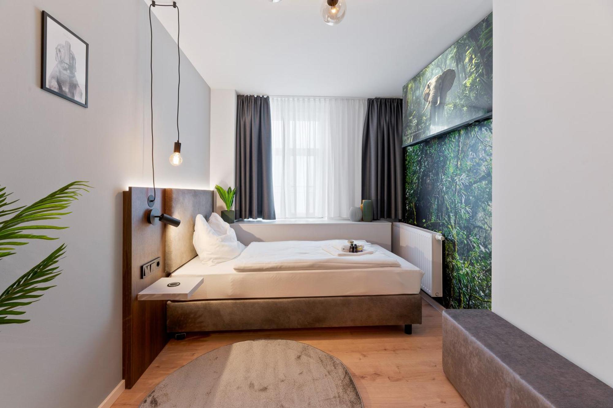 Jungle No5 Boutique Hotel - Stuttgart City-Center 객실 사진