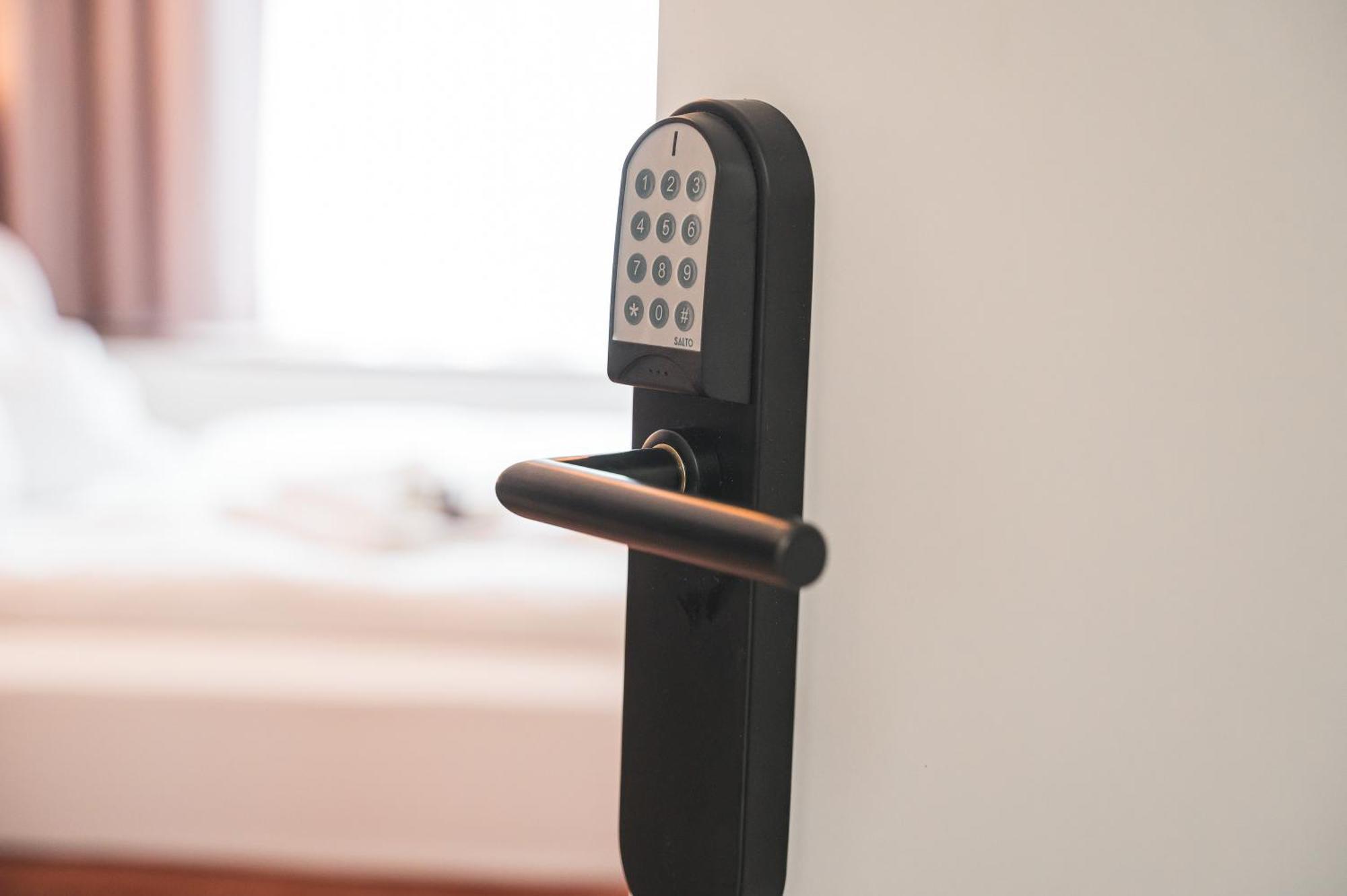 Jungle No5 Boutique Hotel - Stuttgart City-Center 외부 사진